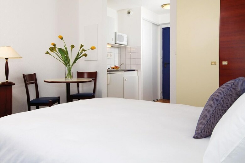 Terres De France - Appart'hotel Brest
