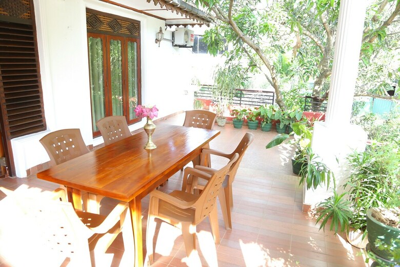 Thilaka City Hotel