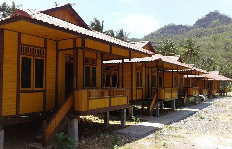 Hotel Queen Of The South Resort