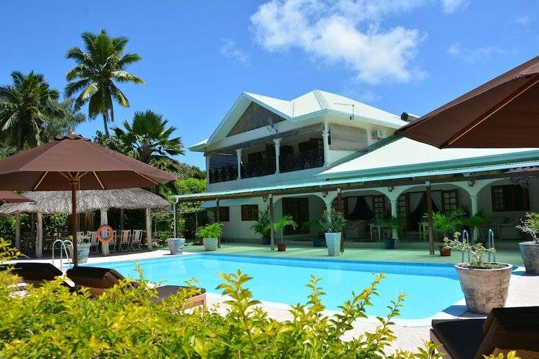 Hotel Villa De Cerf