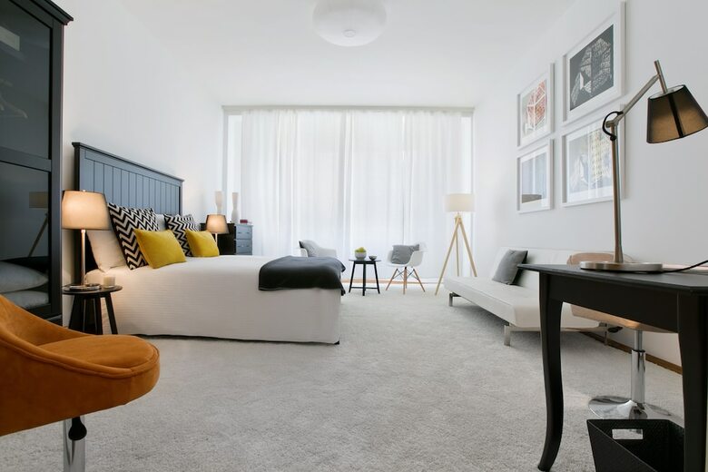 Apartamentos Angel Main Square