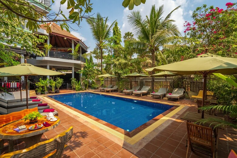 Reveal Angkor Hotel