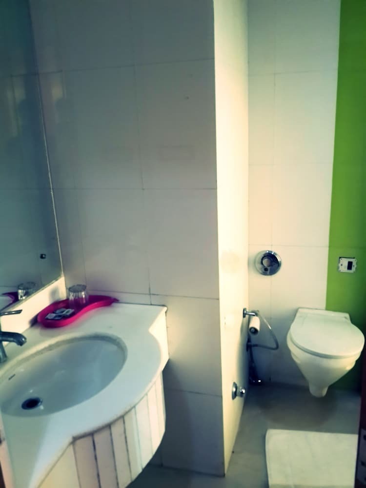 Hotel Devi Grand