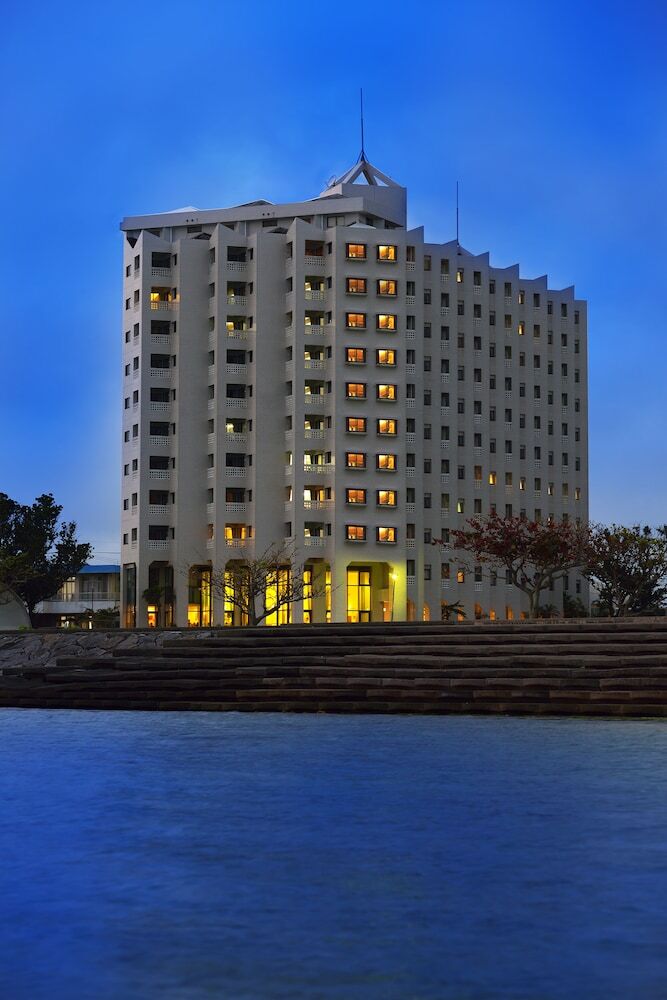 Hotel Royal Marine Palace Ishigakijima