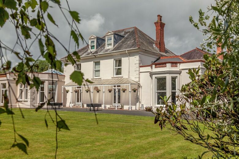 Hotel Mansion House Llansteffan