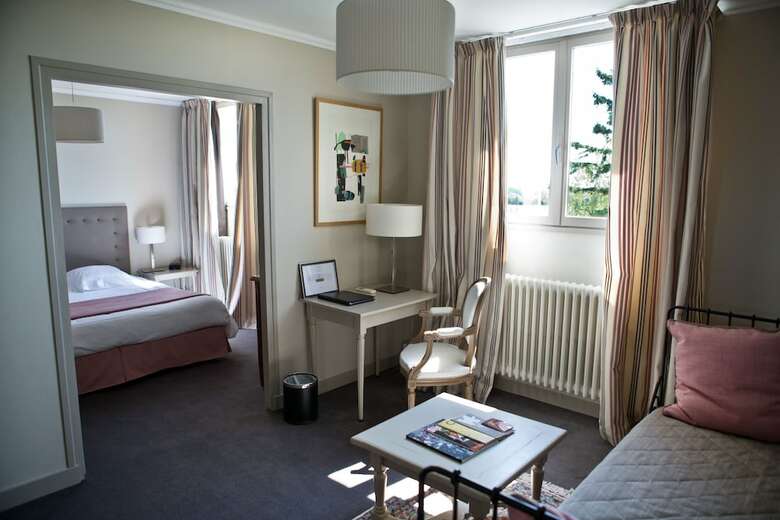 Hotel Ermitage De Corton