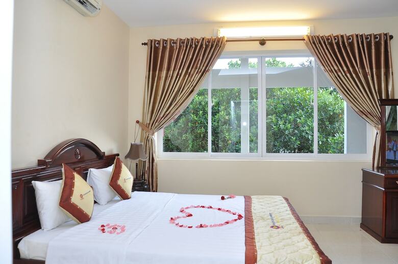 Aparthotel Lam Son Hotel & Apartments