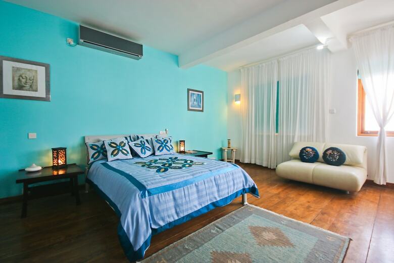 Hotel Footprints Villa