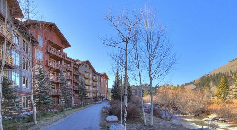 Tucker Mountain At Center Village By Copper Mountain Lodging