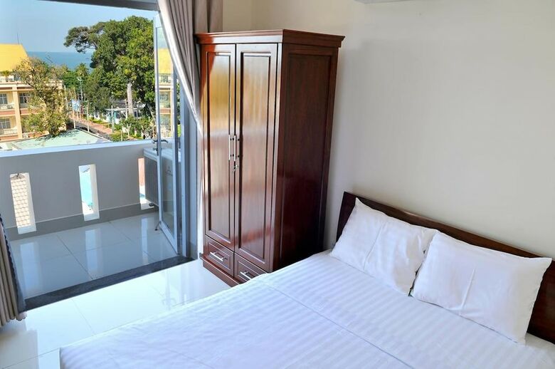 Lotus Apartment Hotel