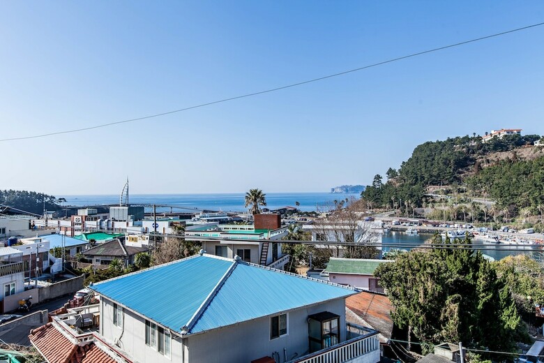 Cheonjiyeon Hotel