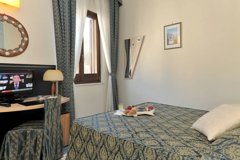 Hotel Santa Lucia