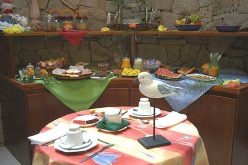 Hostal Brom�lia Sabi� & Cia