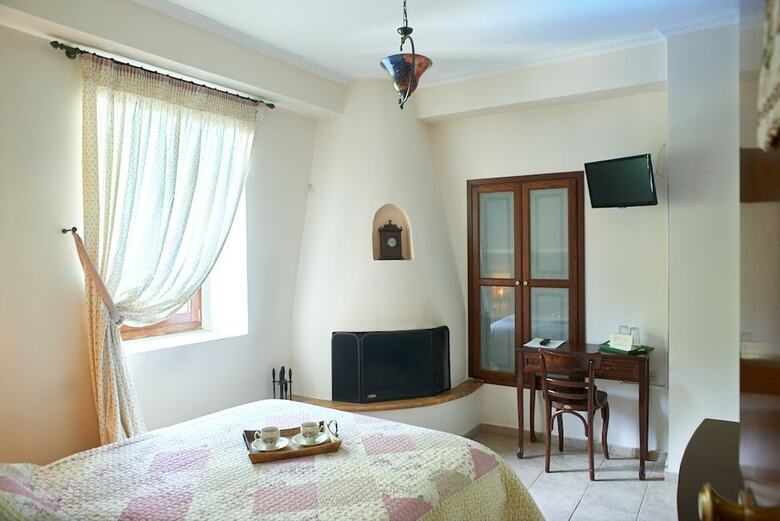 Hotel Triantafillies Guesthouse