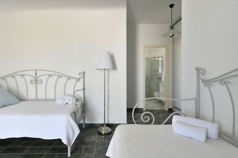 Aparthotel Paros