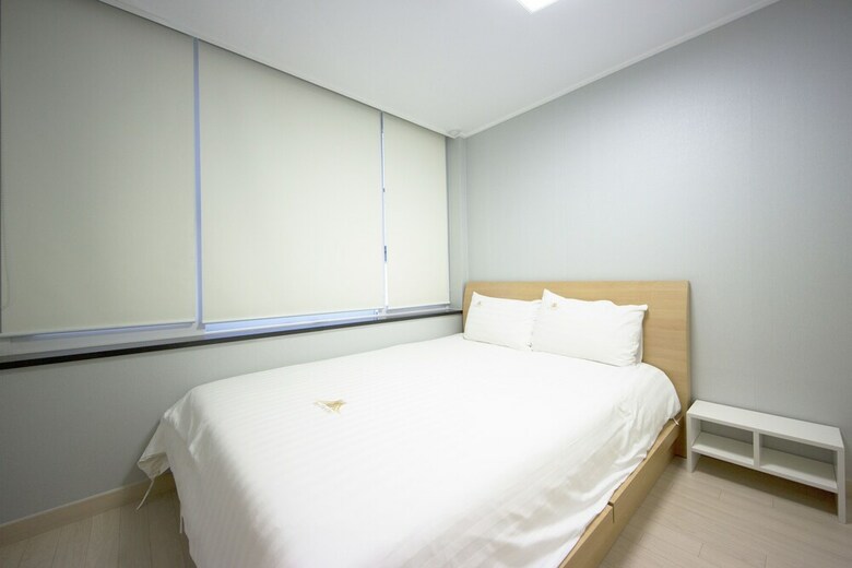 Inn-the City Business Hotel