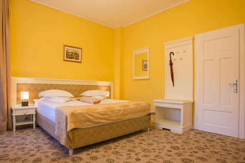 Hotel Vila Economat
