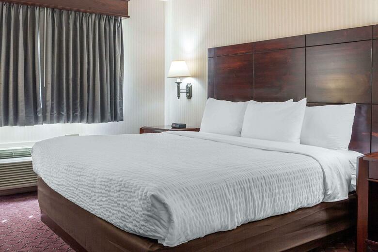 Apartamento Clarion Hotel & Suites
