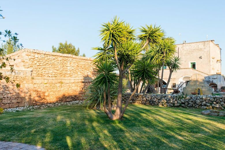 Hotel Relais Masseria Casina Dei Cari