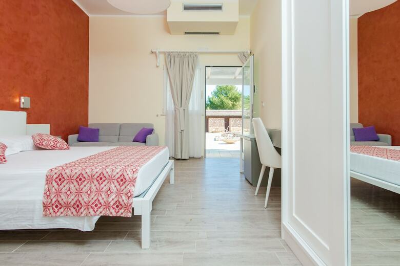 Hotel Relais Masseria Casina Dei Cari