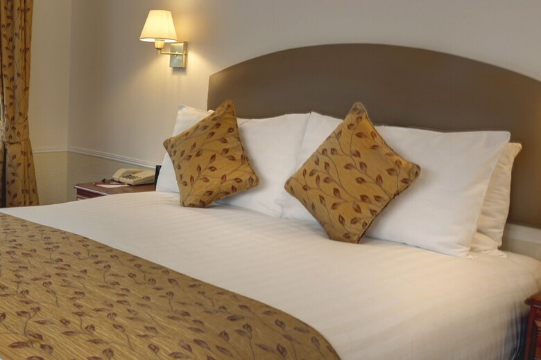 Best Western Plus Old Tollgate Hotel
