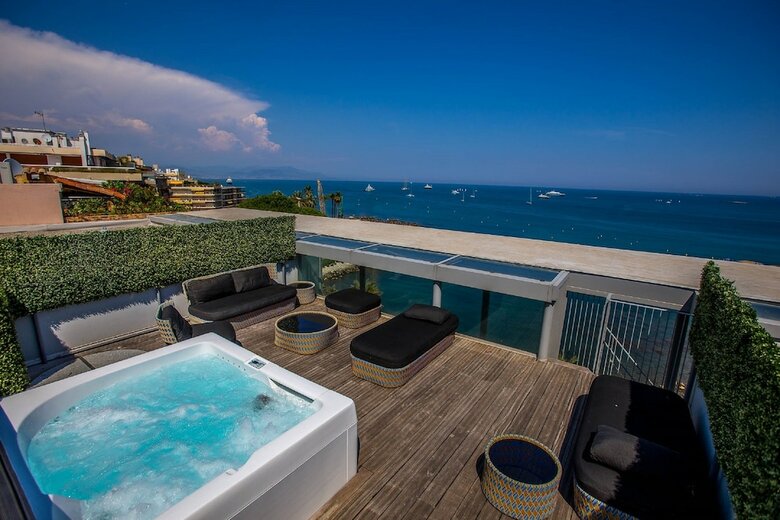 Royal Antibes - Luxury Hotel, Residence, Beach & Spa