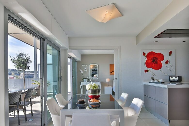 Royal Antibes - Luxury Hotel, Residence, Beach & Spa