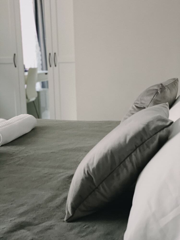Bed And Best