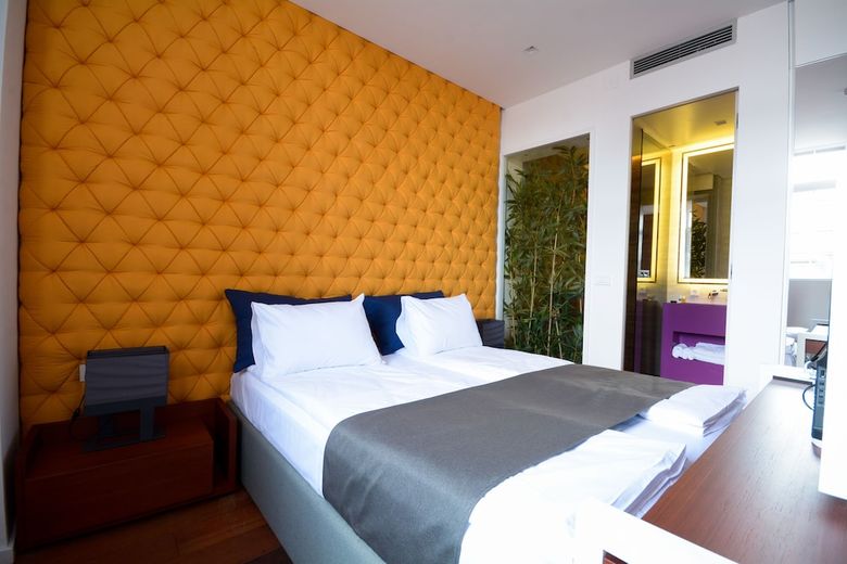 Bed & Breakfast Boutique Rooms