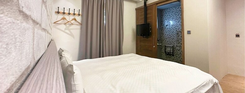Unique Hotel - Military 75 Hotel