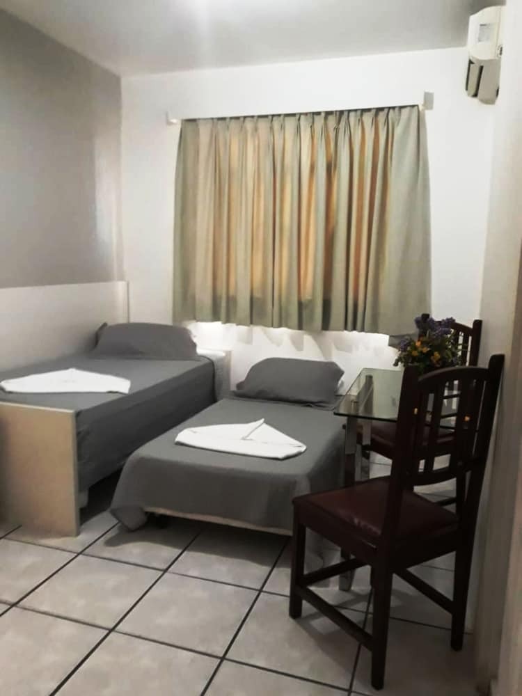 Caribe Park Hotel