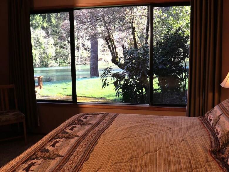 Cabana The Wayfarer Resort