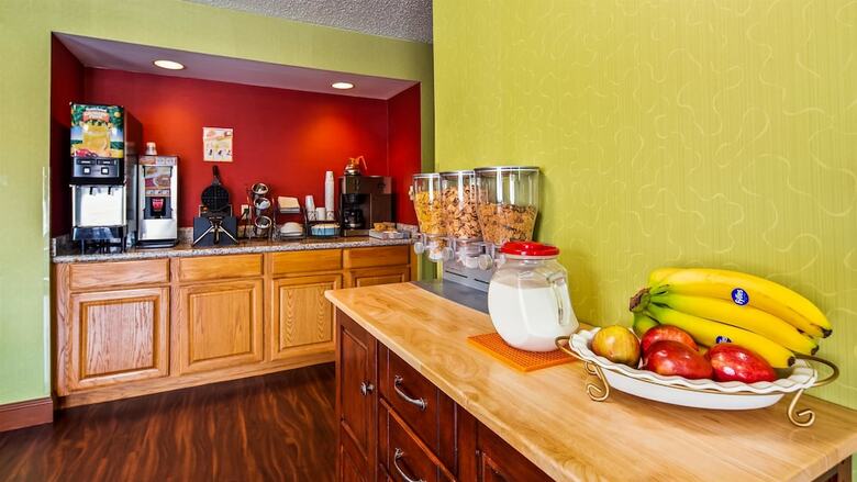 Hotel Surestay Plus By Best Western Chattanooga Hamilton Place