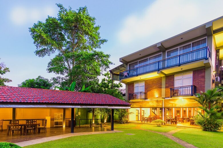 Hotel Mapakada Village