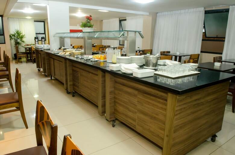 Bristol Alameda Business Hotel