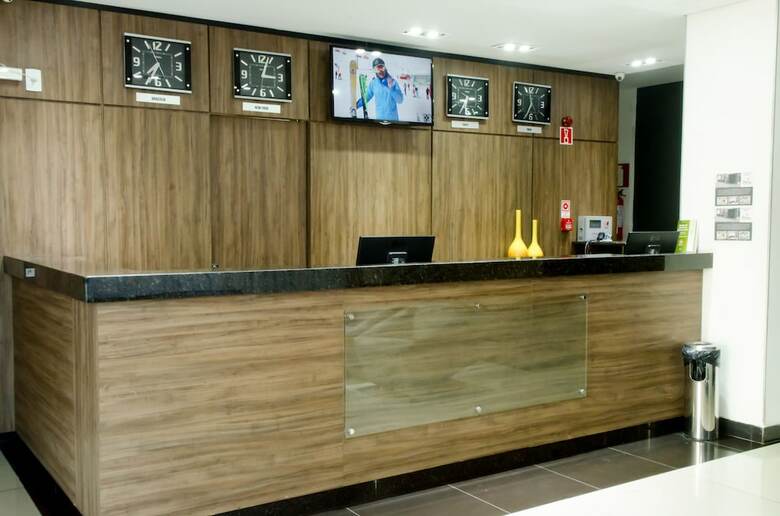 Bristol Alameda Business Hotel