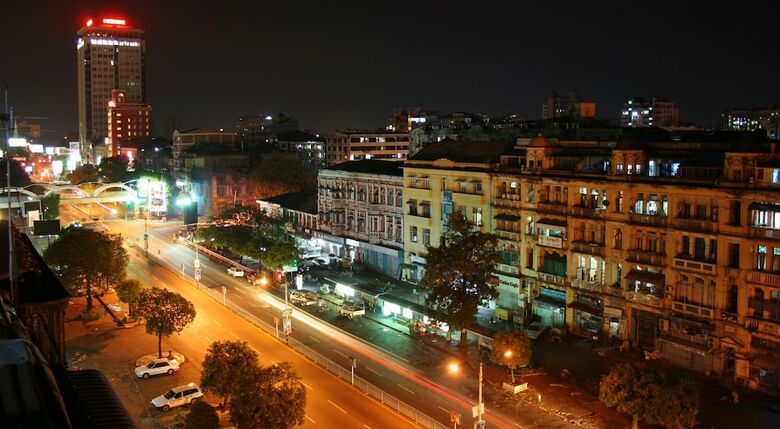 May Shan Hotel