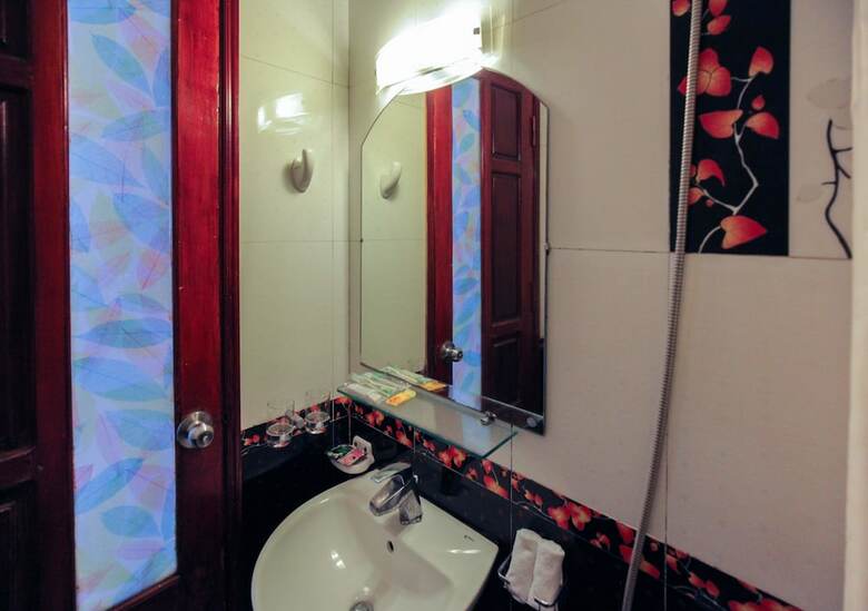Madam Moon Hotel