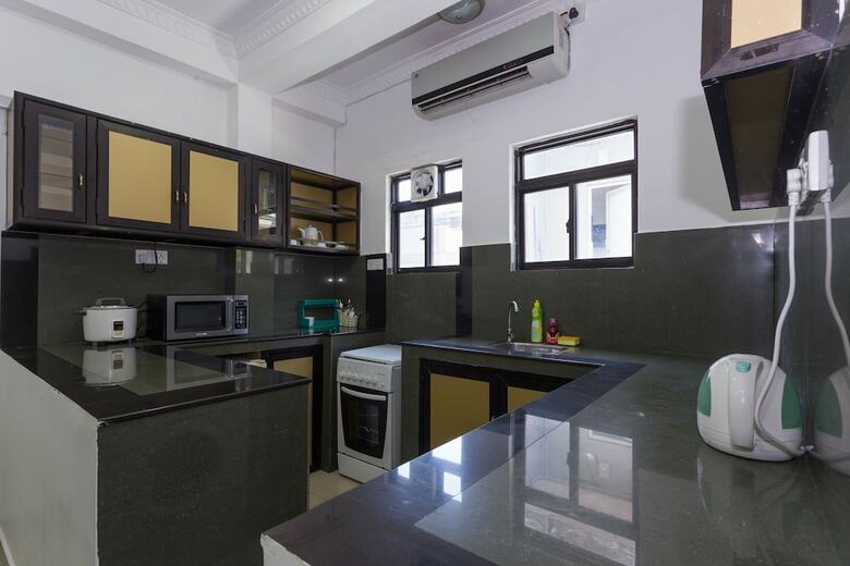 Aparthotel Oyo 293 Akara Suites And Apartments