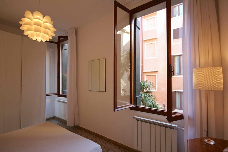 Veniceiloveyou Apartments