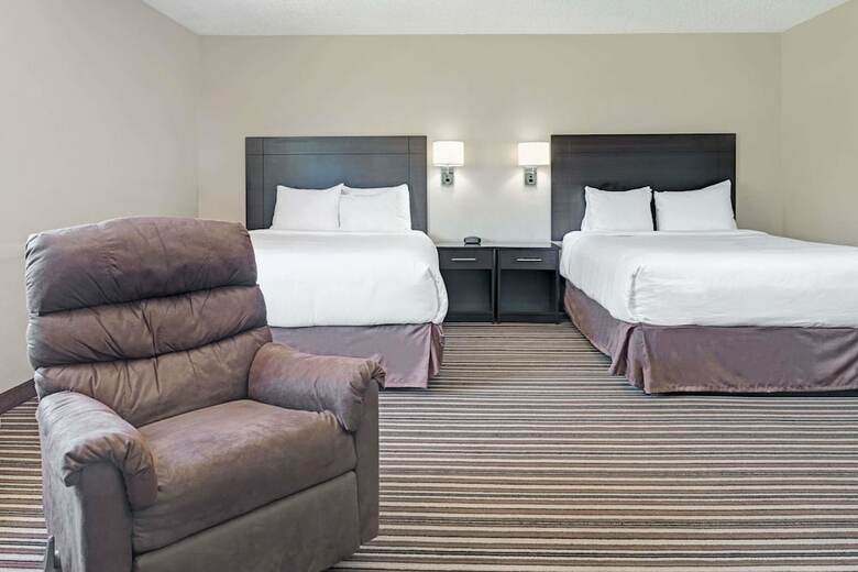 Motel Super 8 By Wyndham Omaha I-80 West