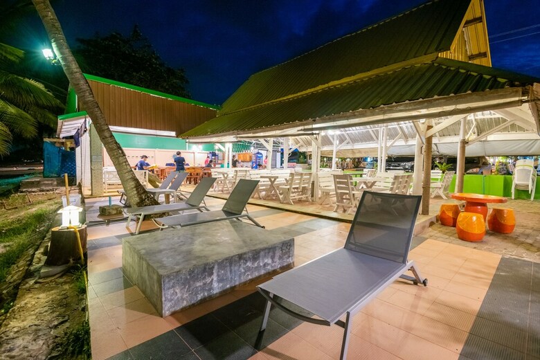 Talay Sai Hotel @ Thung Wua Laen