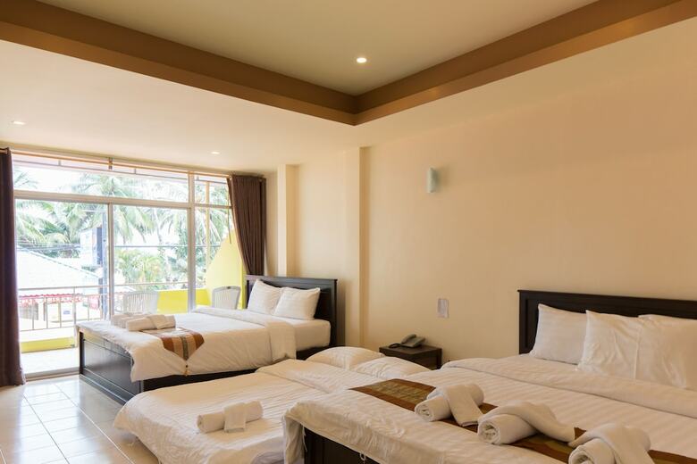 Talay Sai Hotel @ Thung Wua Laen