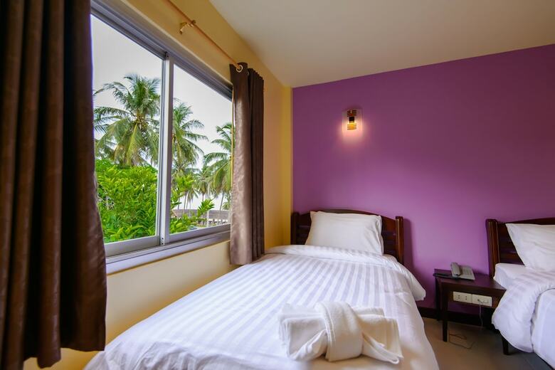 Talay Sai Hotel @ Thung Wua Laen
