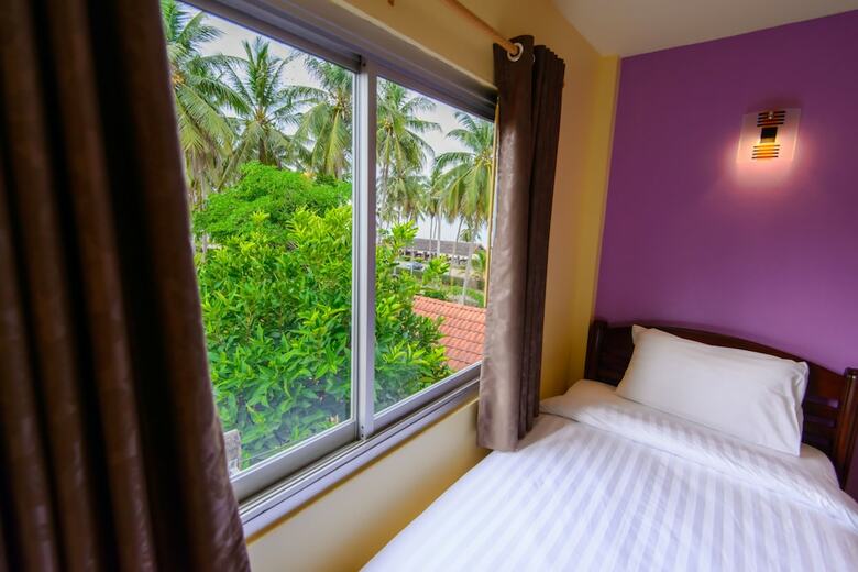Talay Sai Hotel @ Thung Wua Laen