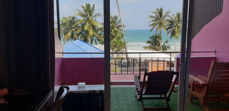 Talay Sai Hotel @ Thung Wua Laen