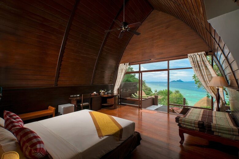 Hotel The Cove Phi Phi