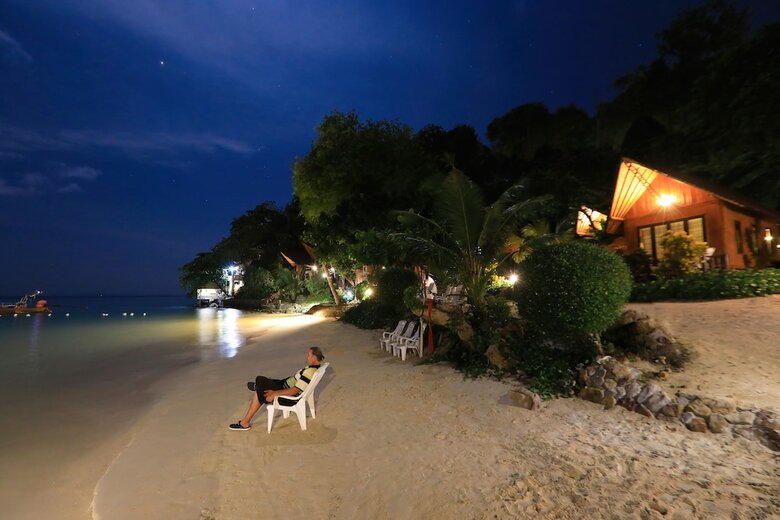 Hotel The Cove Phi Phi
