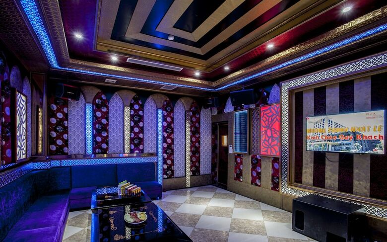 Muong Thanh Luxury Nhat Le Hotel