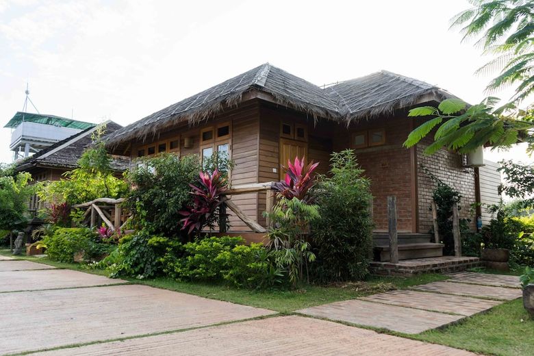 Hotel Royal Nadi Resort